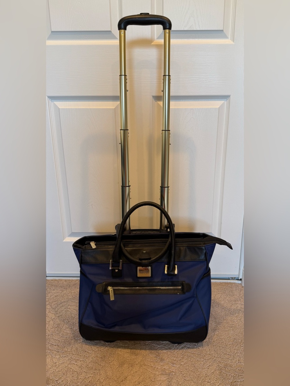 Kenneth Cole Reaction Blue and Black Wheeled Briefcase Underseat Carryon Bag - Picture 3 of 14